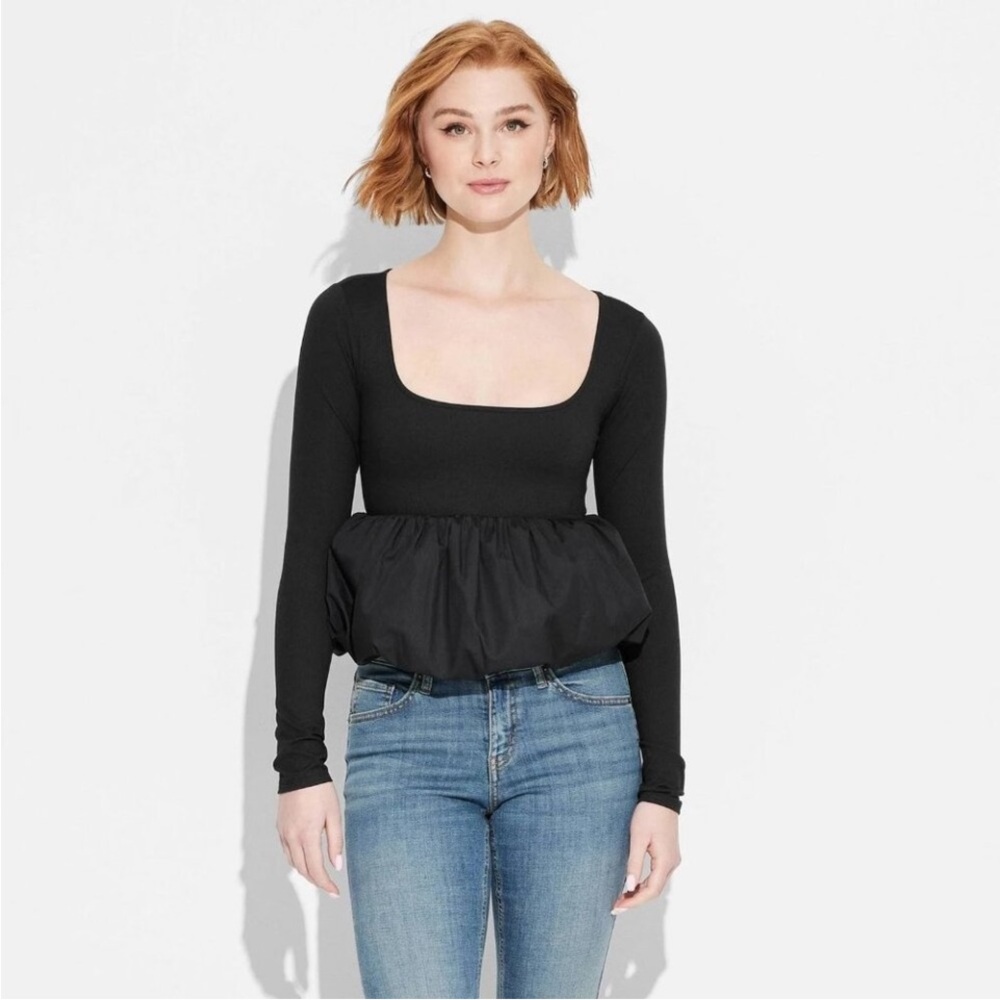 WILD FABLE BUBBLE TOP NEW WITH TAG (a118)